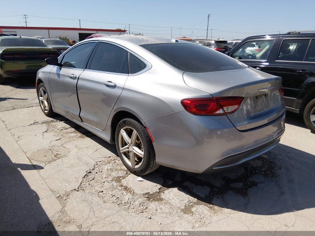 Chrysler 200 Limited 2015 1C3CCCAB0FN611409 Image 3