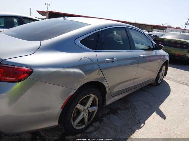 Chrysler 200 Limited 2015 1C3CCCAB0FN611409 Image 6