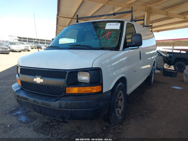 45870789 :رقم المزاد ، 1GCSGAFX9B1176704 vin ، 2011 Chevrolet Express 1500 Work Van مزاد بيع