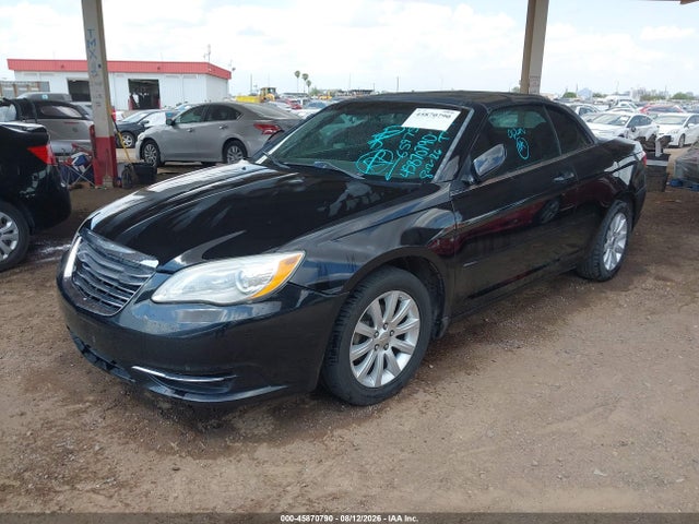 Продаж на аукціоні авто 2013 Chrysler 200 Touring, vin: 1C3BCBEG0DN659758, номер лоту: 45870790