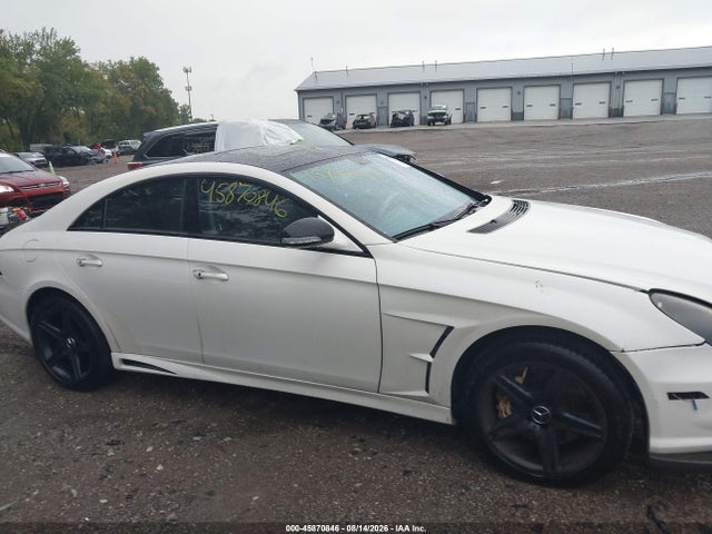 2008 Mercedes-benz Cls 550 მანქანა იყიდება აუქციონზე, vin: WDDDJ72X58A128859, აუქციონის ნომერი: 45870846