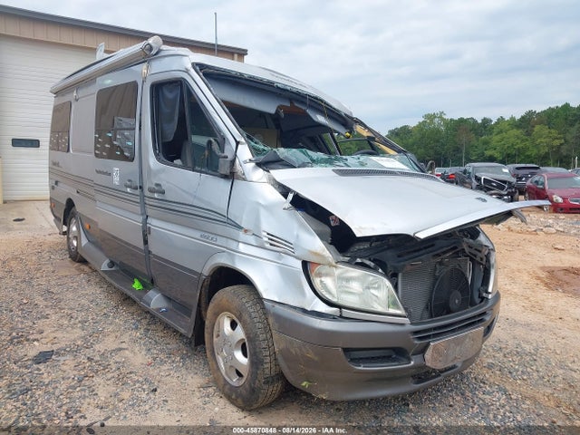 45870848 :رقم المزاد ، WD0PD744455823539 vin ، 2006 Dodge Sprinter مزاد بيع