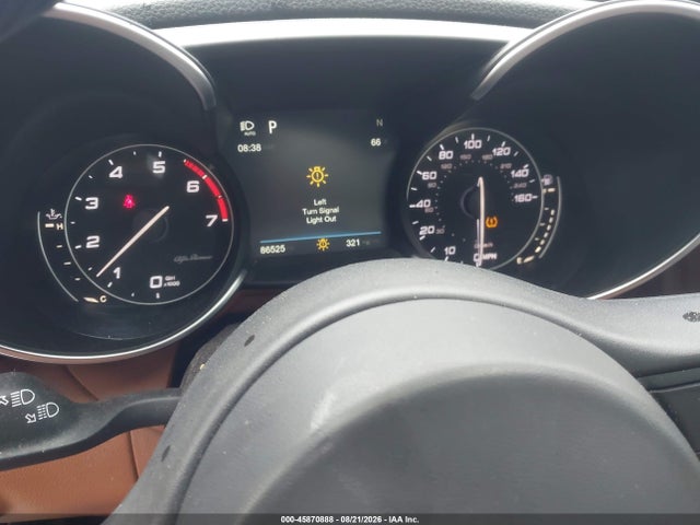 Продажа на аукционе авто 2017 Alfa Romeo Giulia Awd, vin: ZARFAEDNXH7539695, номер лота: 45870888