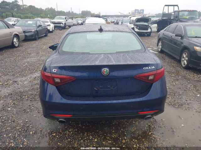 Продажа на аукционе авто 2017 Alfa Romeo Giulia Awd, vin: ZARFAEDNXH7539695, номер лота: 45870888