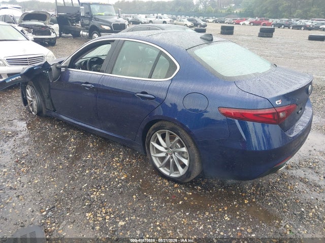 Продажа на аукционе авто 2017 Alfa Romeo Giulia Awd, vin: ZARFAEDNXH7539695, номер лота: 45870888