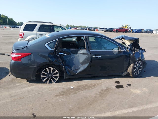 Продаж на аукціоні авто 2017 Nissan Altima 2.5 Sl, vin: 1N4AL3AP4HC180110, номер лоту: 45870905