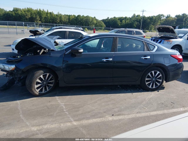 Продаж на аукціоні авто 2017 Nissan Altima 2.5 Sl, vin: 1N4AL3AP4HC180110, номер лоту: 45870905