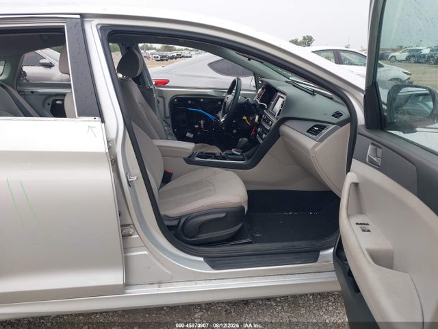 Продаж на аукціоні авто 2018 Hyundai Sonata Se, vin: 5NPE24AF7JH725612, номер лоту: 45870907
