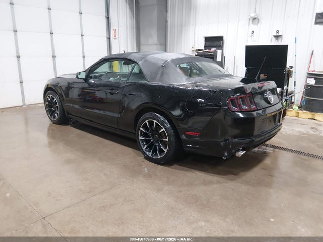 45870909 :رقم المزاد ، 1ZVBP8EM7D5272369 vin ، 2013 Ford Mustang V6 مزاد بيع