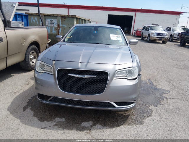 Chrysler 300 Limited 2017 2C3CCAAG0HH596907 Image 12