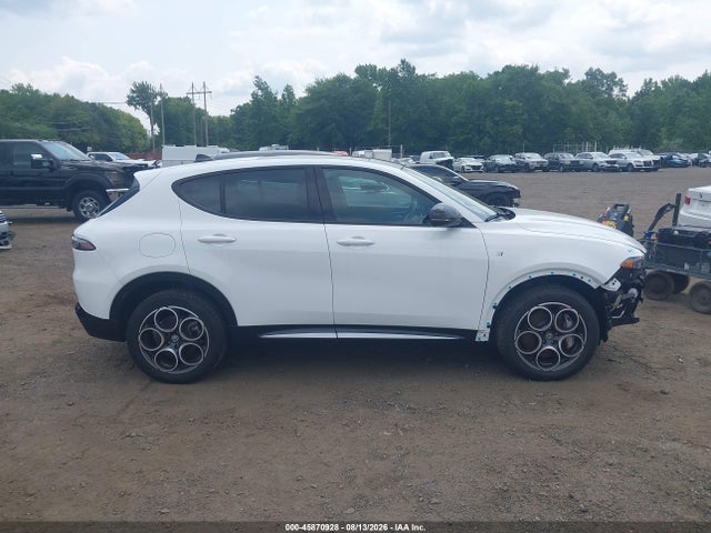 Продажа на аукционе авто 2024 Alfa Romeo Tonale Ti Eawd, vin: ZASPATCW1R3050175, номер лота: 45870928