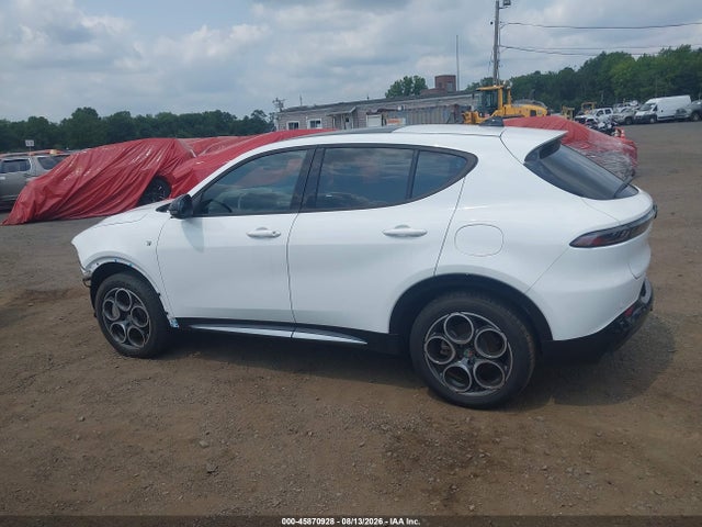 Продажа на аукционе авто 2024 Alfa Romeo Tonale Ti Eawd, vin: ZASPATCW1R3050175, номер лота: 45870928