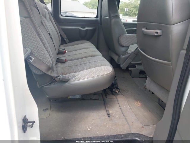 45870968 :رقم المزاد ، 1GAHG39U031111922 vin ، 2003 Chevrolet Express Passenger مزاد بيع