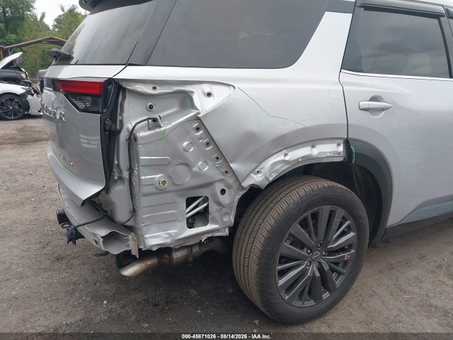 45871026 :رقم المزاد ، 5N1DR3CD2PC241294 vin ، 2023 Nissan Pathfinder Sl 4wd مزاد بيع