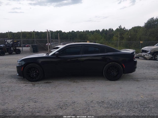 45871041 :رقم المزاد ، 2C3CDXHG6HH642164 vin ، 2017 Dodge Charger Sxt Rwd مزاد بيع