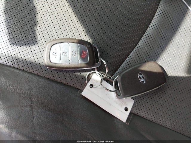 2015 Hyundai Elantra Limited მანქანა იყიდება აუქციონზე, vin: 5NPDH4AE3FH557427, აუქციონის ნომერი: 45871048