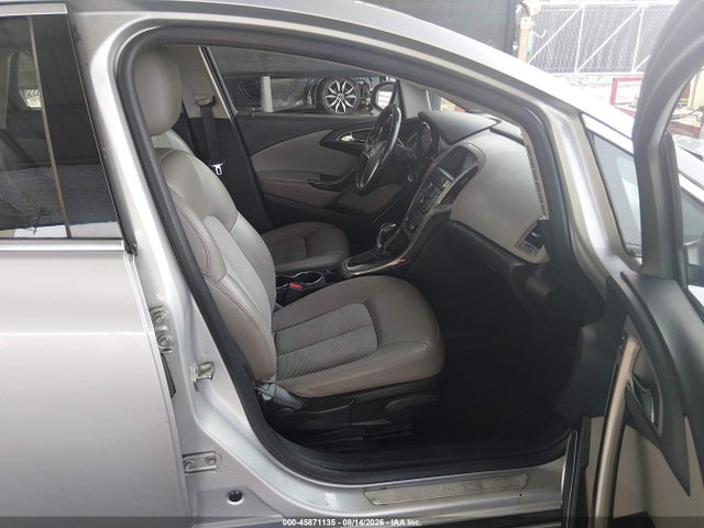 45871135 :رقم المزاد ، 1G4PP5SK9G4169552 vin ، 2016 Buick Verano مزاد بيع