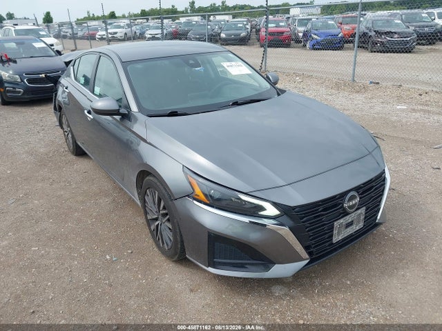 Продажа на аукционе авто 2023 Nissan Altima Sv Fwd, vin: 1N4BL4DV0PN376715, номер лота: 45871162