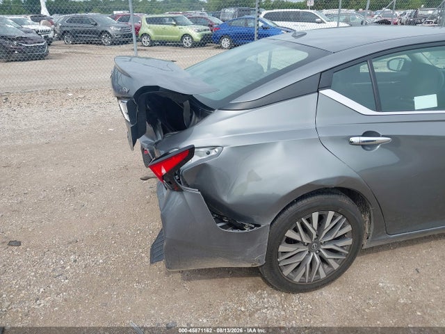 Продажа на аукционе авто 2023 Nissan Altima Sv Fwd, vin: 1N4BL4DV0PN376715, номер лота: 45871162