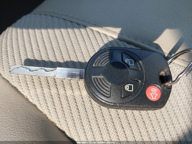 Продажа на аукционе авто 2016 Ford Escape Se, vin: 1FMCU9G9XGUA59498, номер лота: 45871172