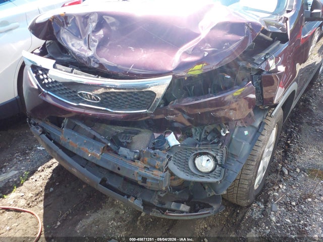Продажа на аукционе авто 2011 Kia Sorento Lx, vin: 5XYKT3A19BG185929, номер лота: 45871251
