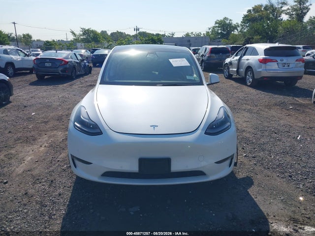 Продаж на аукціоні авто 2022 Tesla Model Y Performance Dual Motor All-wheel Drive, vin: 7SAYGDEF4NF309033, номер лоту: 45871257
