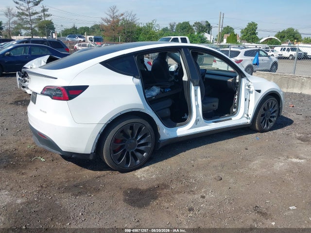 Продаж на аукціоні авто 2022 Tesla Model Y Performance Dual Motor All-wheel Drive, vin: 7SAYGDEF4NF309033, номер лоту: 45871257