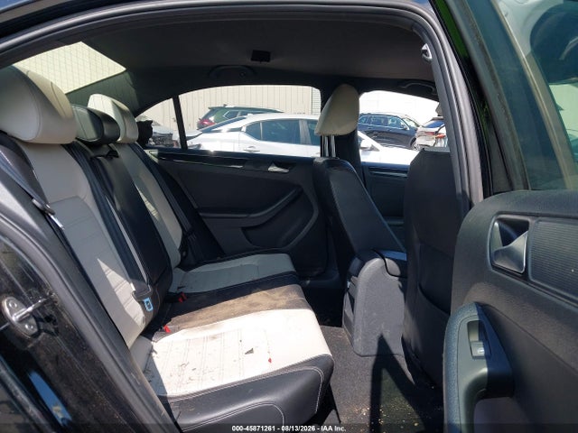 Продажа на аукционе авто 2015 Volkswagen Jetta 1.8t Sport, vin: 3VWD17AJ2FM347752, номер лота: 45871261