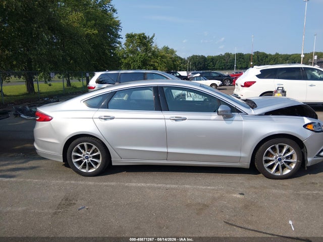 45871267 :رقم المزاد ، 3FA6P0HD3HR171856 vin ، 2017 Ford Fusion Se مزاد بيع