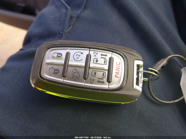 45871292 :رقم المزاد ، 2C4RC1GG7SR561795 vin ، 2025 Chrysler Pacifica Limited مزاد بيع