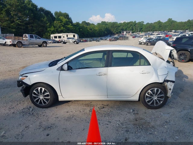 2013 Toyota Corolla Le მანქანა იყიდება აუქციონზე, vin: 5YFBU4EE7DP195650, აუქციონის ნომერი: 45871293