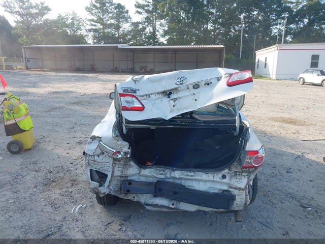 2013 Toyota Corolla Le მანქანა იყიდება აუქციონზე, vin: 5YFBU4EE7DP195650, აუქციონის ნომერი: 45871293