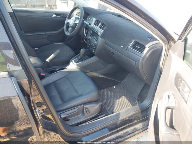 Продажа на аукционе авто 2014 Volkswagen Jetta 1.8t Se, vin: 3VWD07AJ9EM439250, номер лота: 45871319