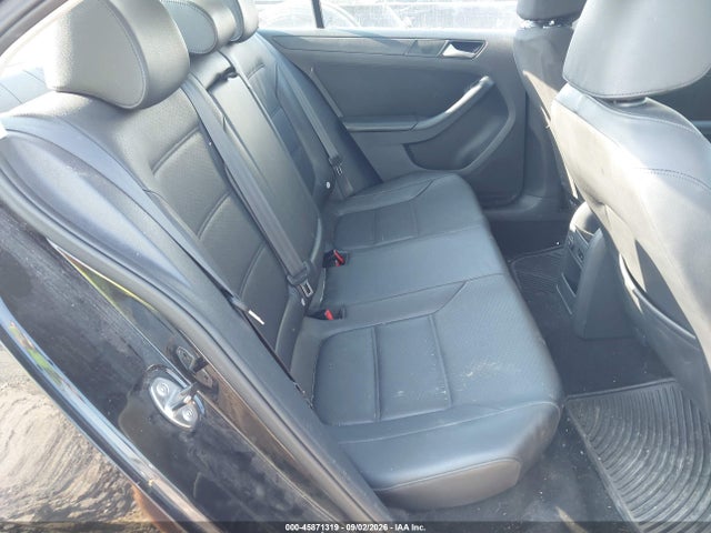 Продажа на аукционе авто 2014 Volkswagen Jetta 1.8t Se, vin: 3VWD07AJ9EM439250, номер лота: 45871319