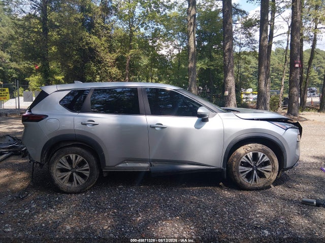 45871328 :رقم المزاد ، 5N1BT3BA7PC743699 vin ، 2023 Nissan Rogue Sv Fwd مزاد بيع