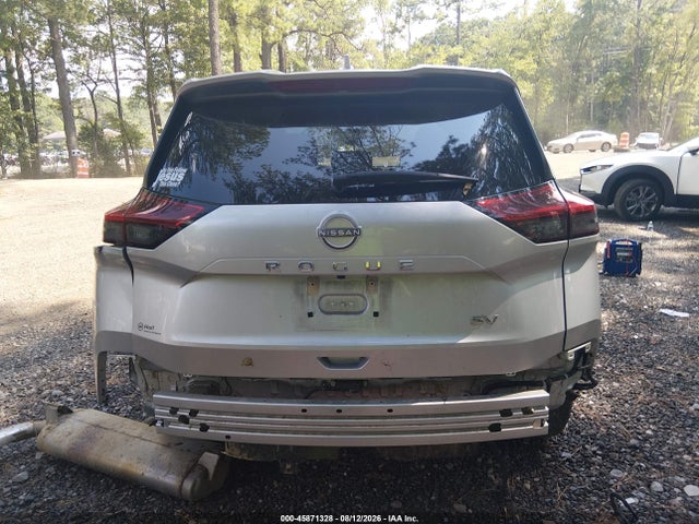 45871328 :رقم المزاد ، 5N1BT3BA7PC743699 vin ، 2023 Nissan Rogue Sv Fwd مزاد بيع