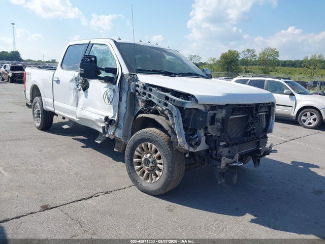 Продаж на аукціоні авто 2021 Ford F-350 Lariat, vin: 1FT8W3BT1MEC51886, номер лоту: 45871333