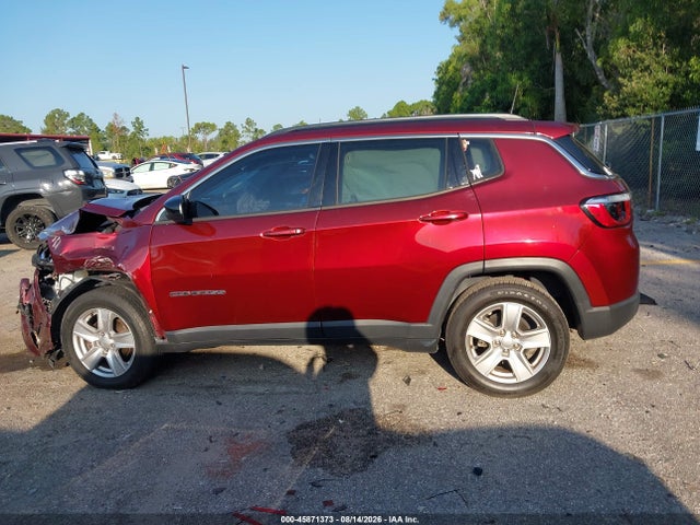Продаж на аукціоні авто 2022 Jeep Compass Latitude Fwd, vin: 3C4NJCBB7NT138681, номер лоту: 45871373