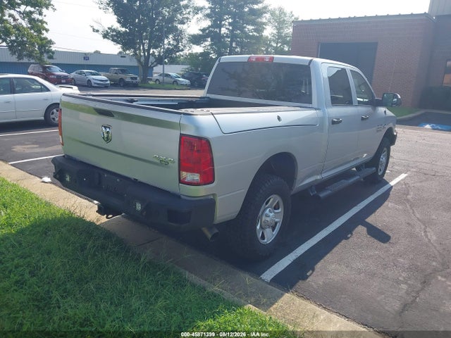 Продаж на аукціоні авто 2018 Ram 3500 Tradesman  4x4 6'4 Box, vin: 3C63R3CL5JG299077, номер лоту: 45871399