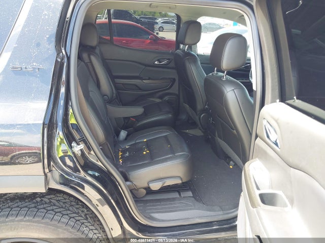 45871421 :رقم المزاد ، 1GKKNMLS9MZ200508 vin ، 2021 Gmc Acadia Fwd Slt مزاد بيع