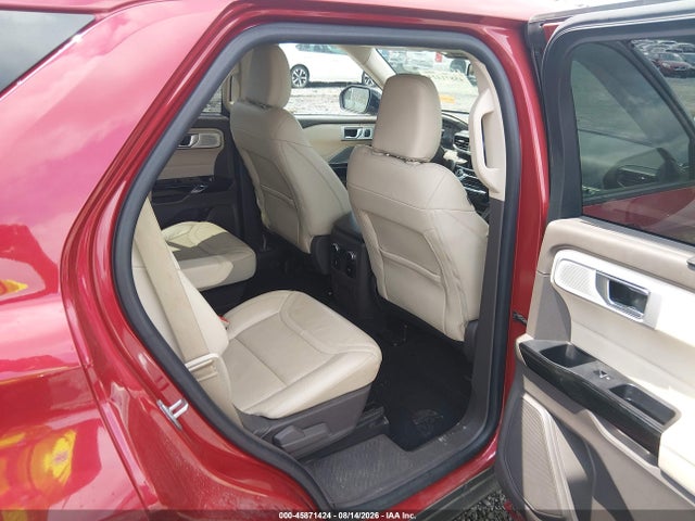 Продажа на аукционе авто 2022 Ford Explorer Platinum, vin: 1FM5K8HC5NGB04670, номер лота: 45871424