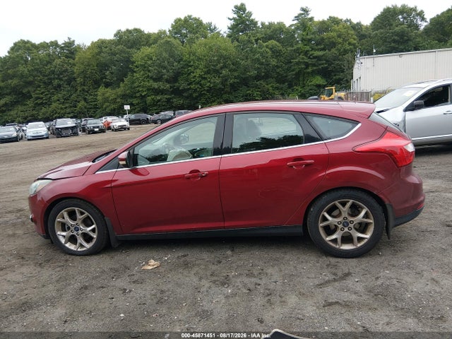 45871451 :رقم المزاد ، 1FADP3N28DL305099 vin ، 2013 Ford Focus Titanium مزاد بيع