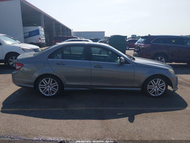 2008 Mercedes-benz C 300 Luxury/sport მანქანა იყიდება აუქციონზე, vin: WDDGF54X48F020686, აუქციონის ნომერი: 45871472