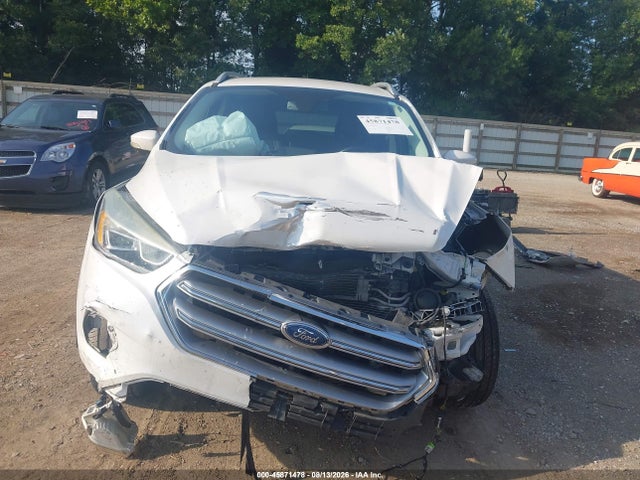 Продажа на аукционе авто 2017 Ford Escape Titanium, vin: 1FMCU9J98HUB87636, номер лота: 45871478