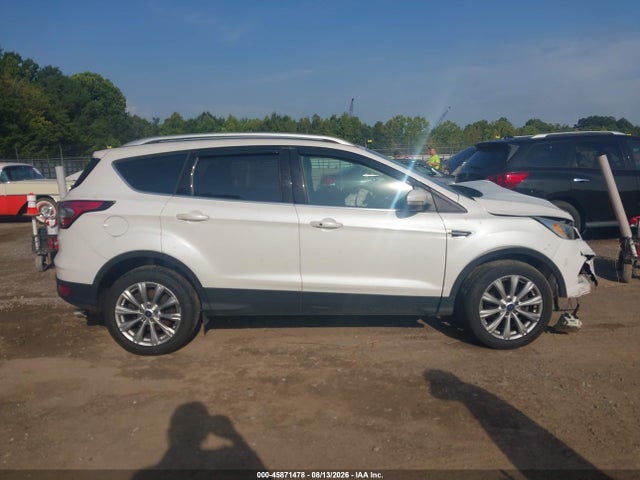 Продажа на аукционе авто 2017 Ford Escape Titanium, vin: 1FMCU9J98HUB87636, номер лота: 45871478