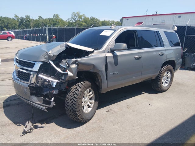 Продаж на аукціоні авто 2018 Chevrolet Tahoe Lt, vin: 1GNSCBKC5JR342437, номер лоту: 45871494