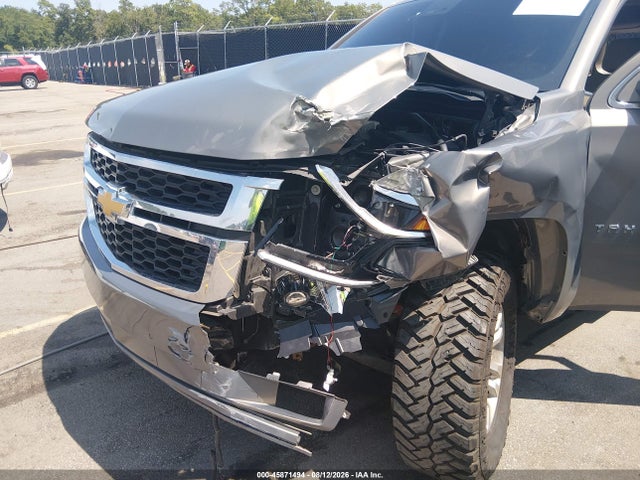 Продаж на аукціоні авто 2018 Chevrolet Tahoe Lt, vin: 1GNSCBKC5JR342437, номер лоту: 45871494