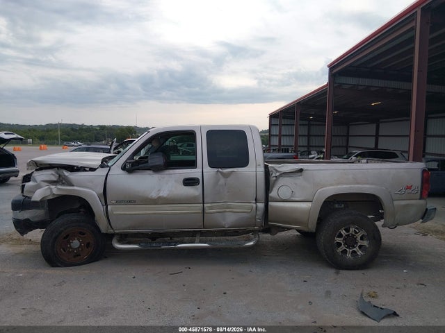 Продажа на аукционе авто 2006 Chevrolet Silverado 2500hd Lt1, vin: 1GCHK29U26E107738, номер лота: 45871578