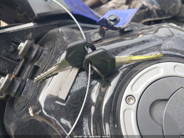 Yamaha Yzfr3 A 2024 MH3RH18Y0RK018212 Image 11