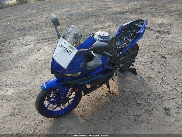 Yamaha Yzfr3 A 2024 MH3RH18Y0RK018212 Image 2
